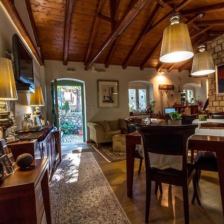Enastron Guesthouse Dimitsana Zewnętrze zdjęcie